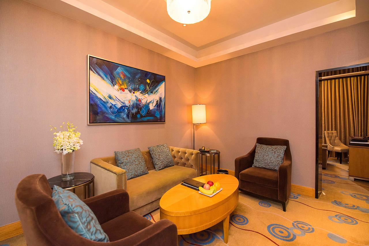 Howard Johnson Kaina Plaza Changzhou 창저우 외부 사진