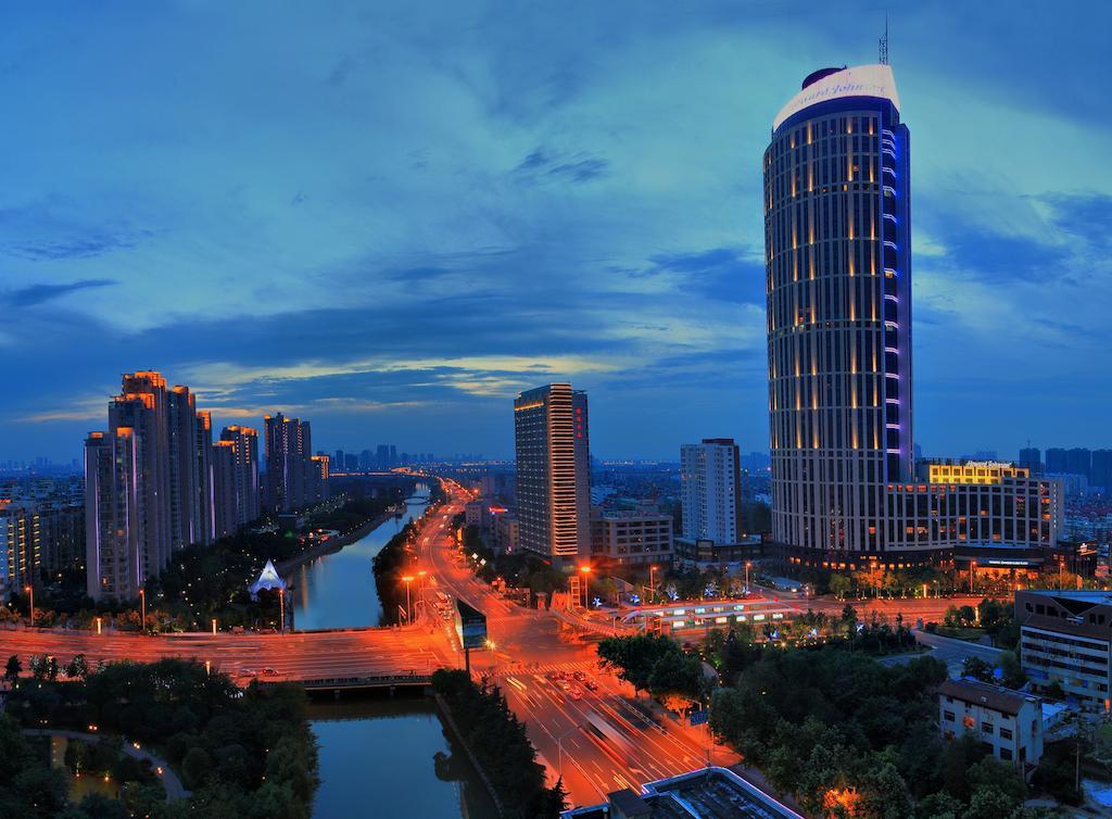 Howard Johnson Kaina Plaza Changzhou 창저우 외부 사진